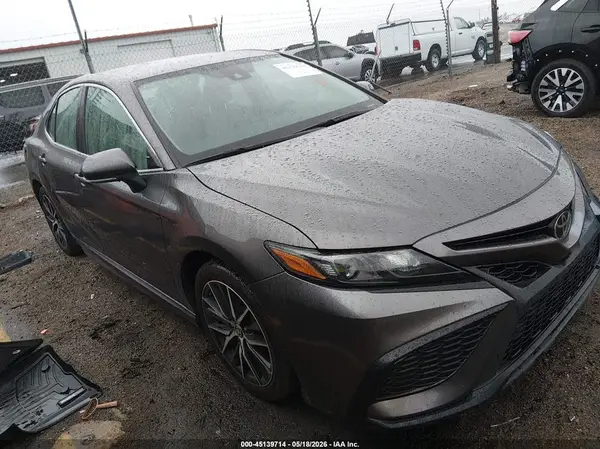 4T1G11AK8RU913320 2024 TOYOTA CAMRY - Image 1