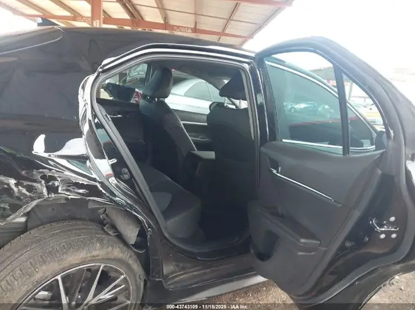 4T1G11AK8RU919621 2024 TOYOTA CAMRY - Image 8