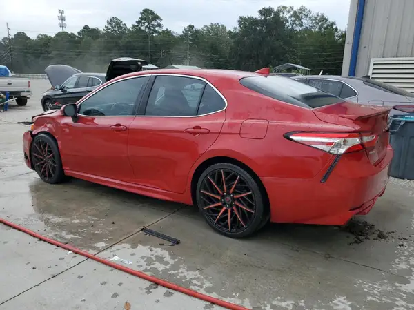 4T1G11AK9LU321562 2020 TOYOTA CAMRY - Image 2