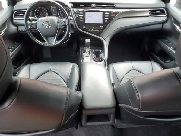 4T1G11AK9LU321562 2020 TOYOTA CAMRY - Image 8