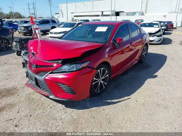 4T1G11AK9LU324140 2020 TOYOTA CAMRY - Image 2