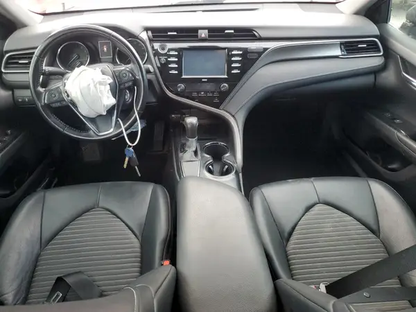 4T1G11AK9LU327975 2020 TOYOTA CAMRY - Image 8