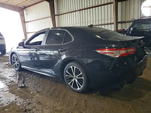 4T1G11AK9LU332156 2020 TOYOTA CAMRY - Image 2