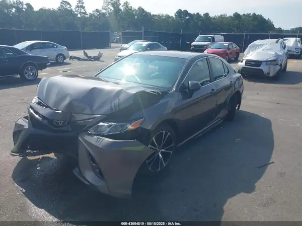 4T1G11AK9LU342783 2020 TOYOTA CAMRY - Image 2