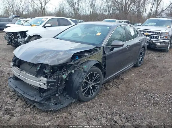 4T1G11AK9LU343741 2020 TOYOTA CAMRY - Image 2