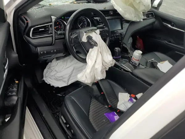 4T1G11AK9LU345439 2020 TOYOTA CAMRY - Image 8