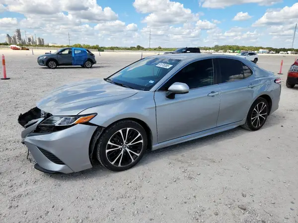 4T1G11AK9LU346185 2020 TOYOTA CAMRY - Image 1