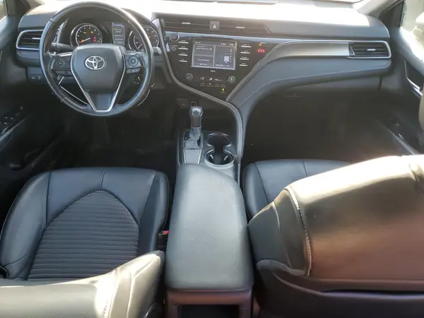 4T1G11AK9LU349250 2020 TOYOTA CAMRY - Image 8