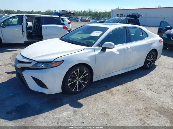 4T1G11AK9LU349507 2020 TOYOTA CAMRY - Image 2