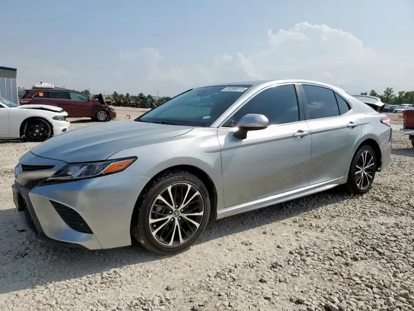 4T1G11AK9LU358160 2020 TOYOTA CAMRY - Image 1