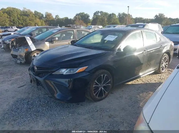 4T1G11AK9LU360944 2020 TOYOTA CAMRY - Image 2