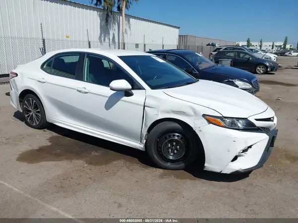4T1G11AK9LU363312 2020 TOYOTA CAMRY - Image 1