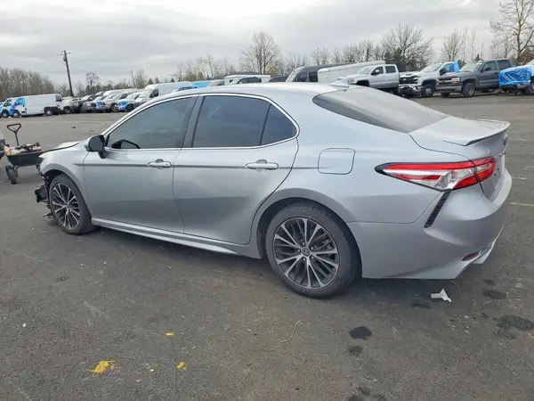 4T1G11AK9LU364511 2020 TOYOTA CAMRY - Image 2