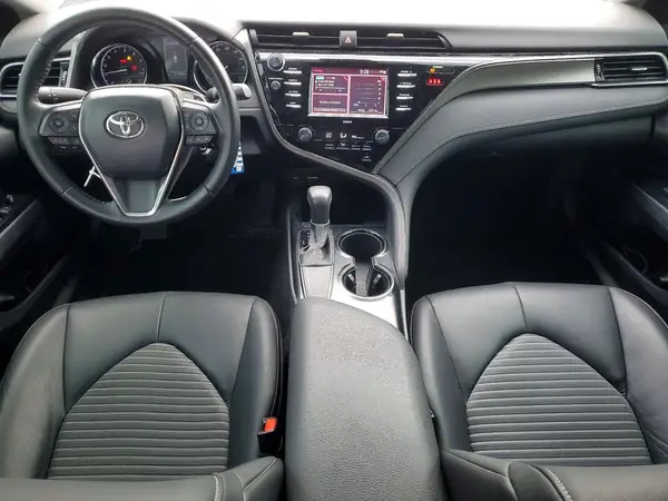 4T1G11AK9LU364511 2020 TOYOTA CAMRY - Image 8
