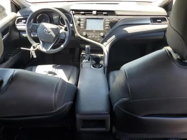 4T1G11AK9LU380126 2020 TOYOTA CAMRY - Image 8