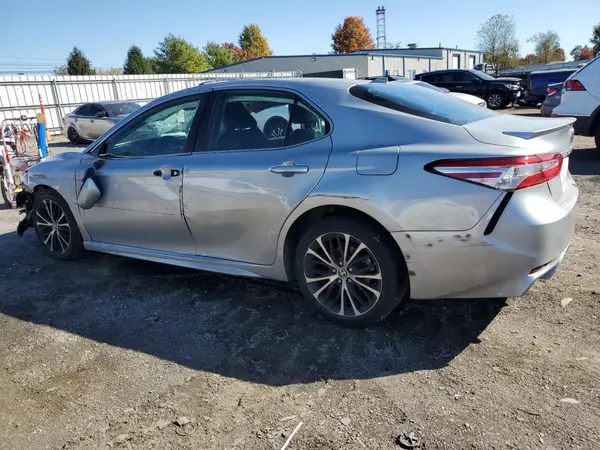 4T1G11AK9LU388632 2020 TOYOTA CAMRY - Image 2