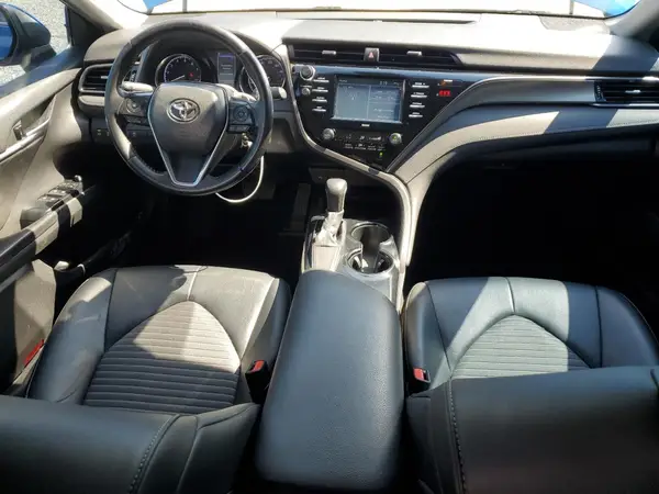 4T1G11AK9LU392230 2020 TOYOTA CAMRY - Image 8