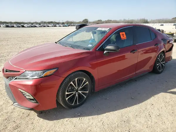 4T1G11AK9LU393099 2020 TOYOTA CAMRY - Image 1