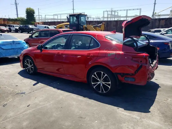 4T1G11AK9LU396262 2020 TOYOTA CAMRY - Image 2