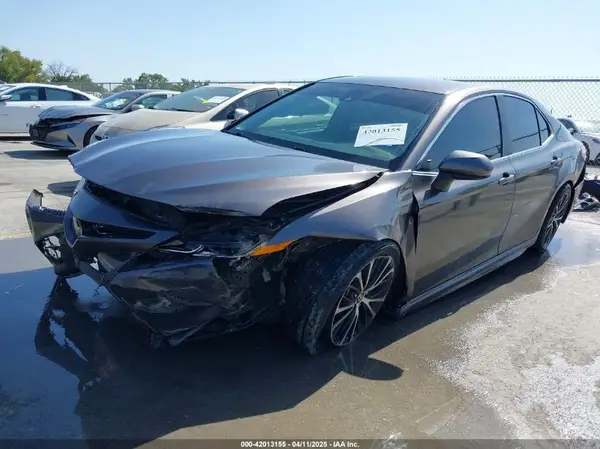4T1G11AK9LU399274 2020 TOYOTA CAMRY - Image 2