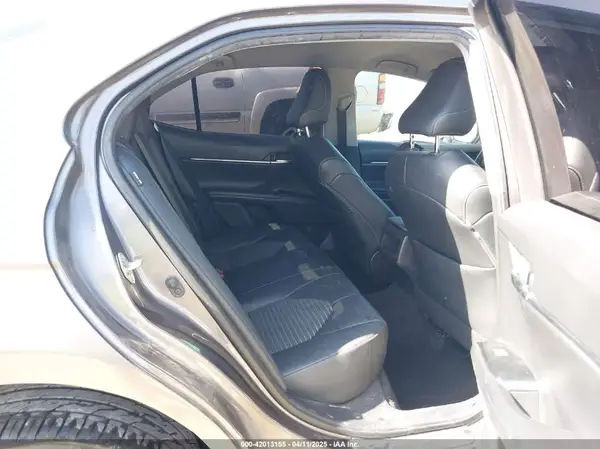 4T1G11AK9LU399274 2020 TOYOTA CAMRY - Image 8