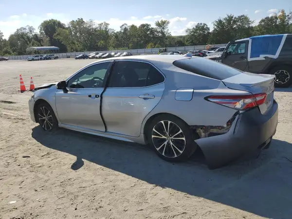 4T1G11AK9LU508672 2020 TOYOTA CAMRY - Image 2