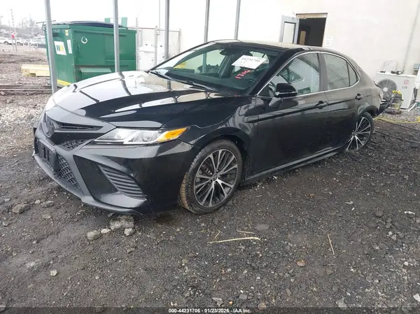 4T1G11AK9LU510356 2020 TOYOTA CAMRY - Image 2
