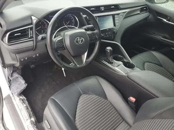 4T1G11AK9LU857525 2020 TOYOTA CAMRY - Image 8