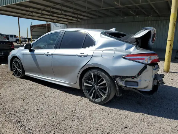 4T1G11AK9LU867360 2020 TOYOTA CAMRY - Image 2