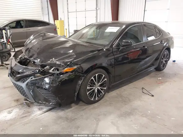 4T1G11AK9LU868315 2020 TOYOTA CAMRY - Image 2