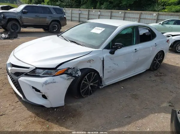 4T1G11AK9LU871442 2020 TOYOTA CAMRY - Image 2