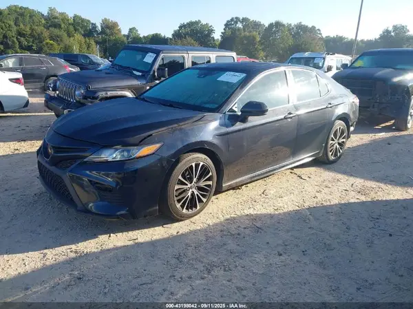 4T1G11AK9LU874079 2020 TOYOTA CAMRY - Image 2