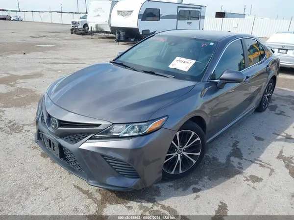 4T1G11AK9LU874101 2020 TOYOTA CAMRY - Image 2