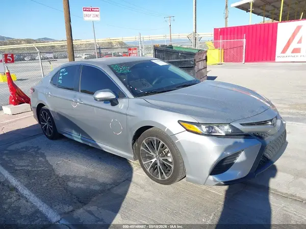 4T1G11AK9LU876723 2020 TOYOTA CAMRY - Image 1