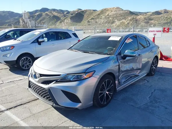 4T1G11AK9LU876723 2020 TOYOTA CAMRY - Image 2