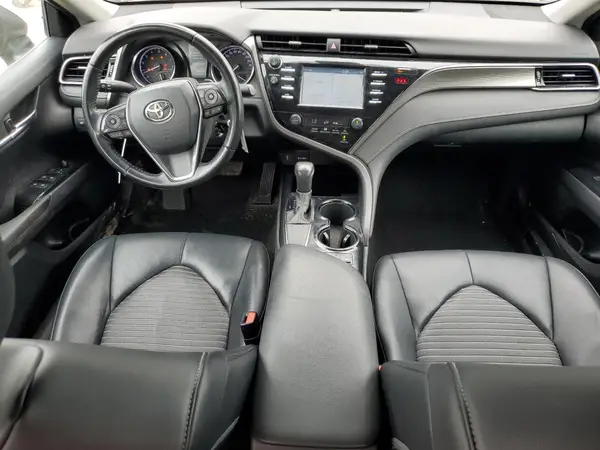 4T1G11AK9LU883977 2020 TOYOTA CAMRY - Image 8