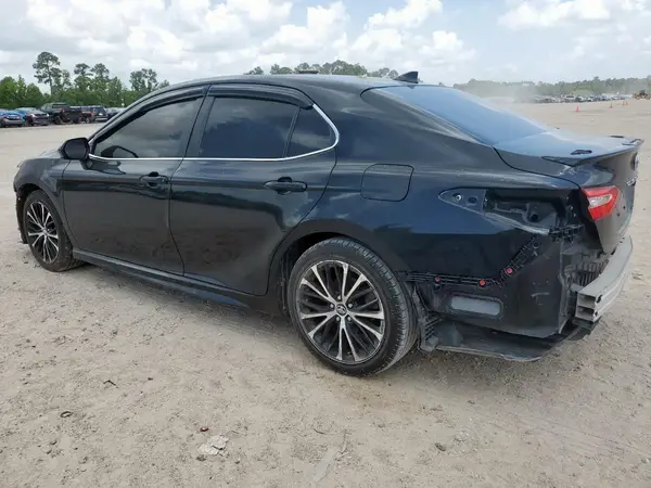 4T1G11AK9LU887561 2020 TOYOTA CAMRY - Image 2