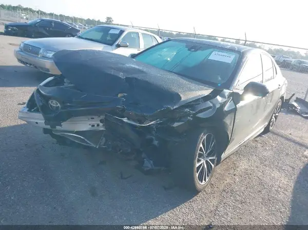 4T1G11AK9LU889407 2020 TOYOTA CAMRY - Image 2