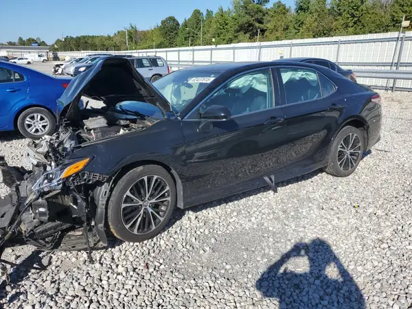 4T1G11AK9LU889438 2020 TOYOTA CAMRY - Image 1
