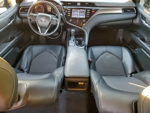 4T1G11AK9LU890525 2020 TOYOTA CAMRY - Image 8