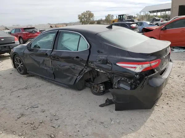 4T1G11AK9LU893957 2020 TOYOTA CAMRY - Image 2