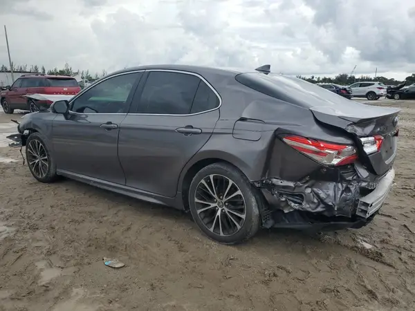 4T1G11AK9LU905962 2020 TOYOTA CAMRY - Image 2