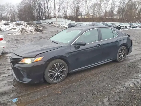 4T1G11AK9LU908022 2020 TOYOTA CAMRY - Image 1
