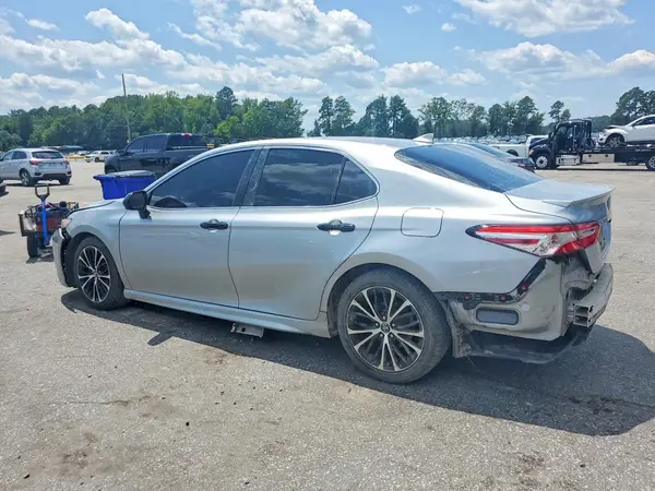 4T1G11AK9LU911082 2020 TOYOTA CAMRY - Image 2