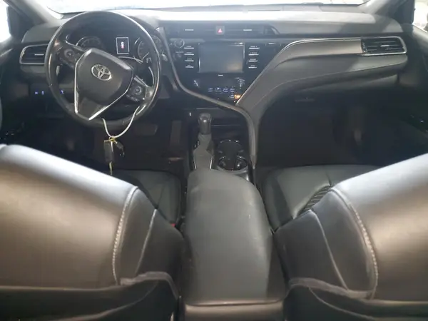 4T1G11AK9LU916556 2020 TOYOTA CAMRY - Image 8