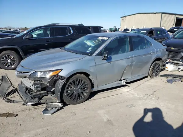 4T1G11AK9LU917464 2020 TOYOTA CAMRY - Image 1