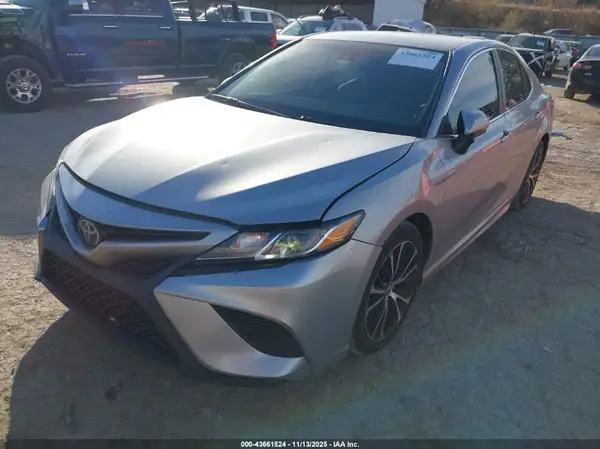 4T1G11AK9LU926455 2020 TOYOTA CAMRY - Image 2