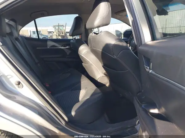 4T1G11AK9LU926455 2020 TOYOTA CAMRY - Image 8