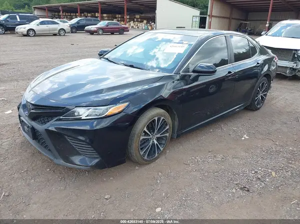 4T1G11AK9LU928481 2020 TOYOTA CAMRY - Image 2