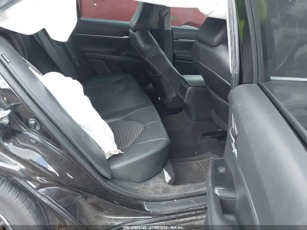4T1G11AK9LU928481 2020 TOYOTA CAMRY - Image 8